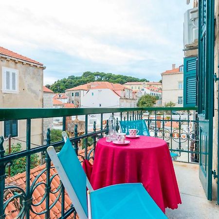 Elegant & Enchanting - Apartment At Old Town Entrance - Ντουμπρόβνικ Εξωτερικό φωτογραφία
